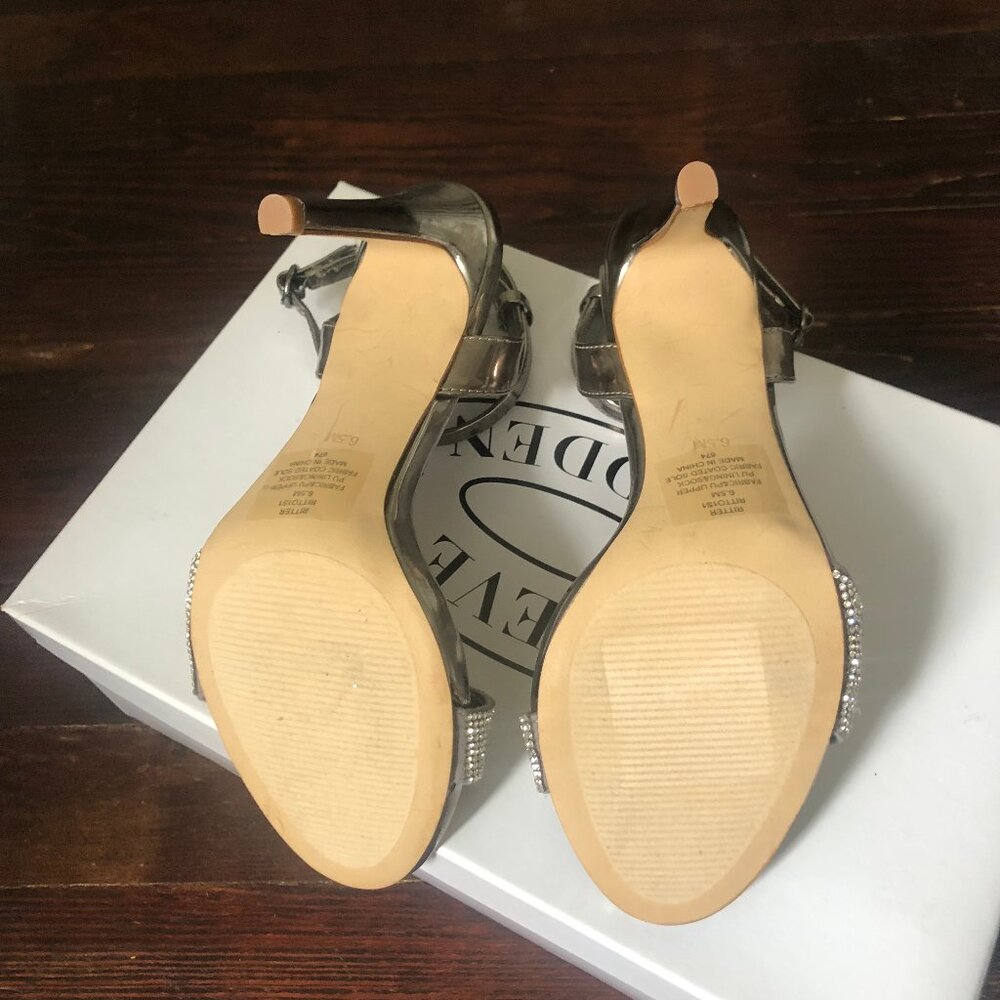 Steve Madden "Ritter" Pewter and Rhinestone Stiletto Sandals, Size 6.5, NWB - Picture 3 of 6